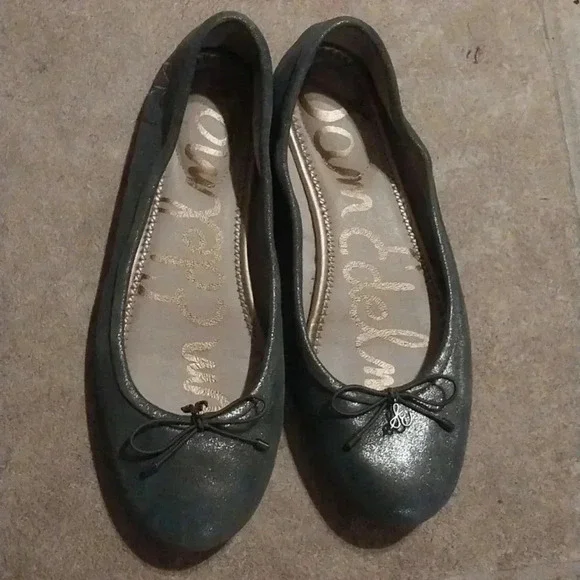 Sam Edelman Iridescent Felicia Rounded Ballet Flat Size 7.5W - Picture 2 of 8